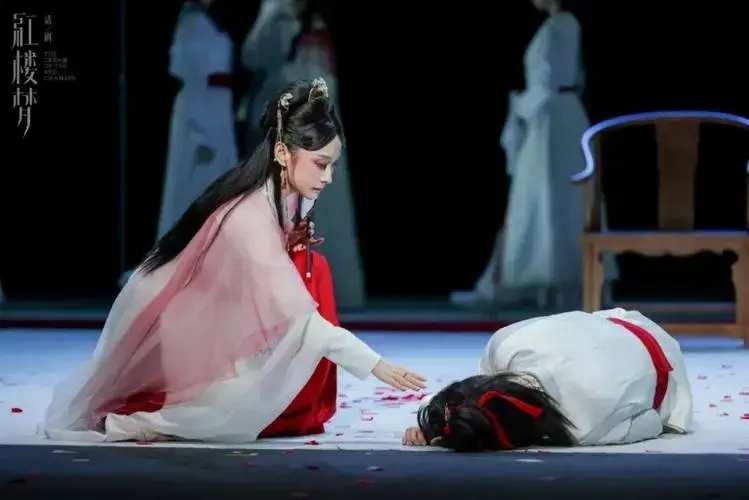 全本话剧《红楼梦》首都剧场首演,在京将迎来第100场演出