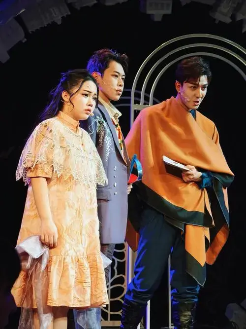 《一仆二主》不仅是剧作家哥尔多尼的代表作,更是戏剧舞台上历久弥新