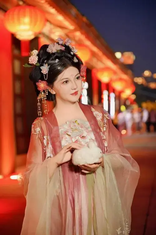 大唐不夜城汉服妆造也太美了吧