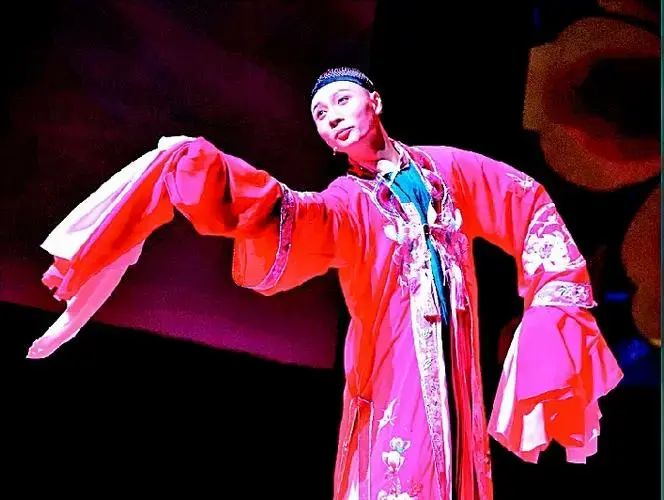 从京剧到话剧:演员的跨界绽放