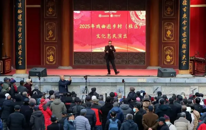 开元大剧院中,