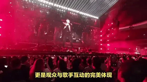 陈奕迅演唱会尴尬瞬间引爆全场笑声