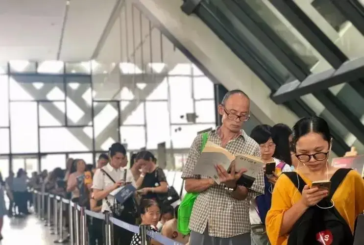 现在佛山大剧院开幕首演歌剧《图兰朵》,《托斯卡》可谓一票难求!