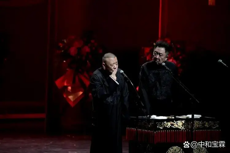 德云社2025大开箱,郭德纲师弟郭晓小惊喜亮相北展,挺好,挺好.