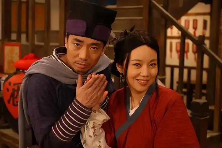 18年后,再看《武林外传》5位主演,真红假红一目了然