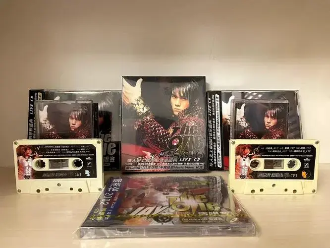周杰伦theone演唱会