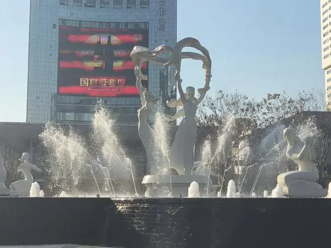 杭州武林广场音乐喷泉《天鹅湖》