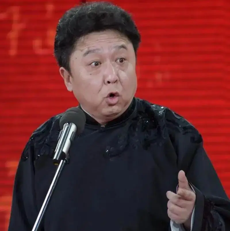 于谦的相声之路:从被劝退到德云社扛把子 在中国的相声界,有一位大家