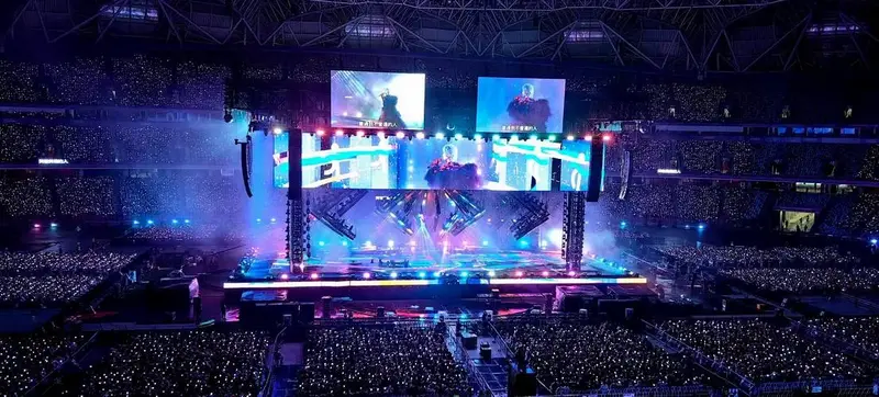 演唱会_体育场_火星
