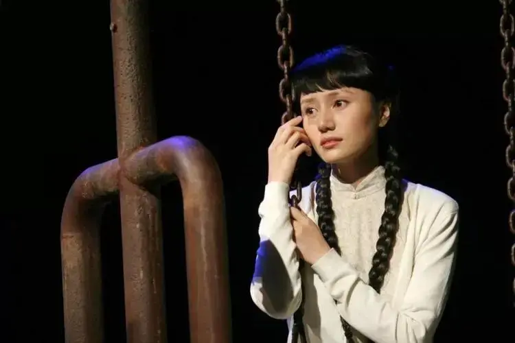 国庆档击败章子怡宋佳的影后:演技炸裂,引无数观众泪目