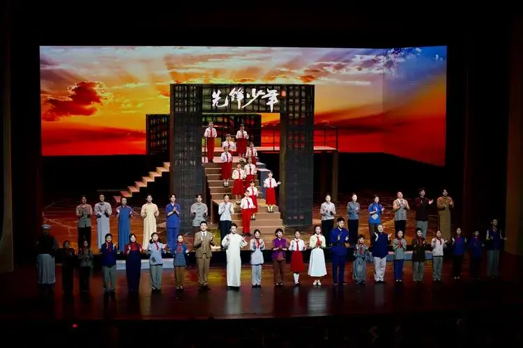 沉浸式体验红色话剧,《先锋少年》首站巡演在珠海启幕