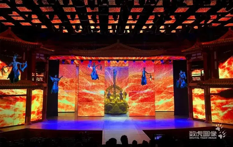 超时空唐乐舞剧 ·《梦回大唐》黄金版震撼首演!_舞台