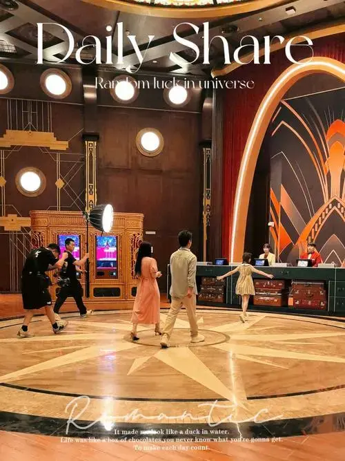 这也太好玩了 上海沉浸式剧场天花板