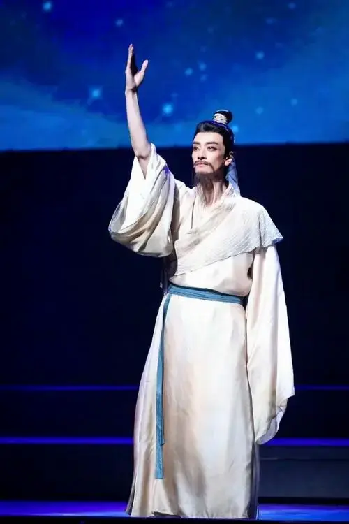 郑云龙音乐剧将进酒百场