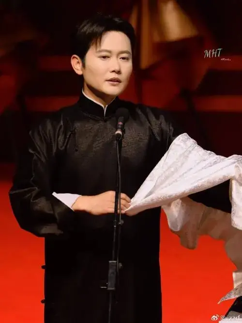 孟鹤堂超话#孟鹤堂相声说的真好##孟鹤堂1130相声专场青岛站##孟鹤堂