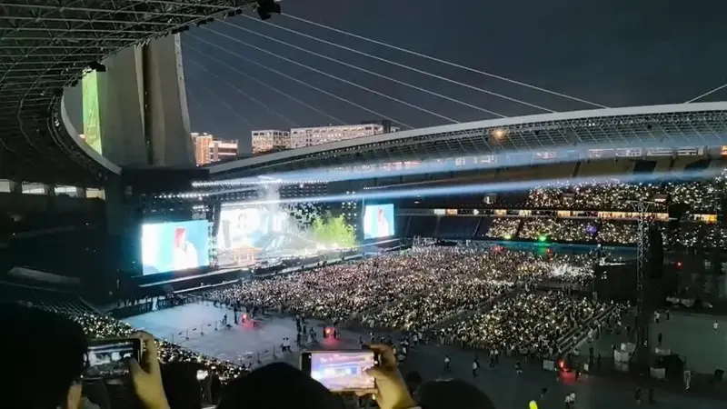 2024.7.20杭州黄龙体育中心,新白娘子传奇30周年演唱会杭州站开场