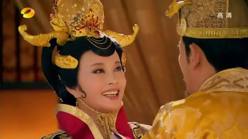 结4次婚,58岁嫁豪门,将出演美剧版武则天,刘晓庆把自己活成了传奇!