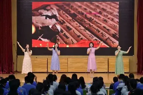 听!他们如何演绎出经典诗词的不朽风骨