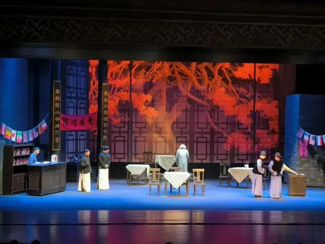 老舍经典作品《茶馆》2025首演圆满落幕,下一站杭州!