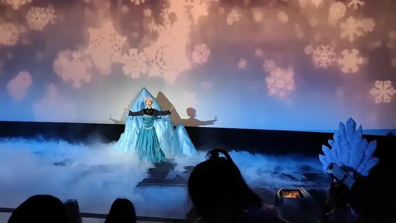 《冰雪奇缘》舞台剧,精彩瞬间!