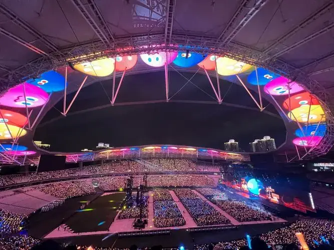 想把五月天演唱会安利给每个人