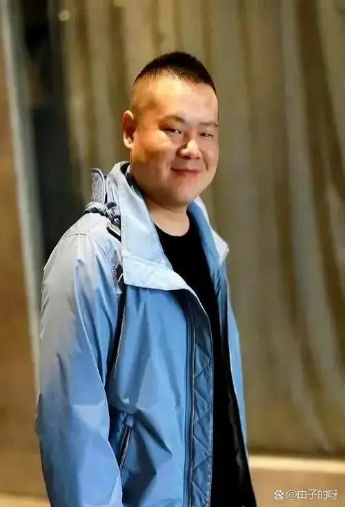 岳云鹏春晚相声播出后争议不断,不少观众吐槽节目效果差,内容尴尬