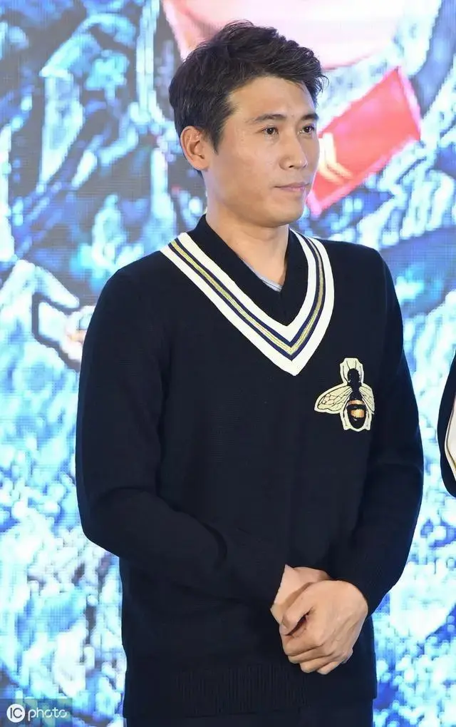话剧演员打好基础,演员之路只为做配角,用演技征服观众终火了