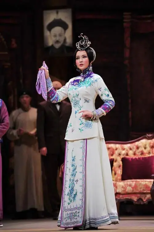 话剧《风华绝代》将登陆成都 看74岁刘晓庆演绎赛金花传奇人生