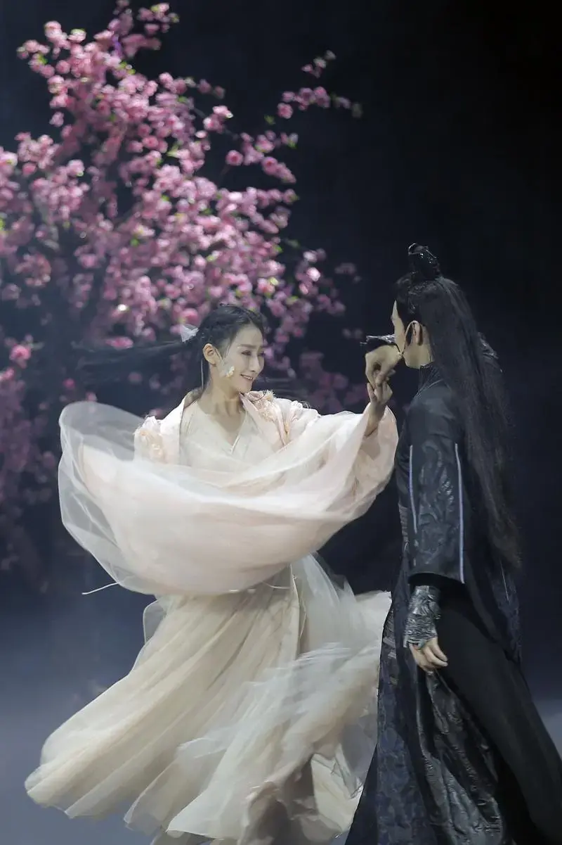 舞台剧《三生三世十里桃花》在天津上演