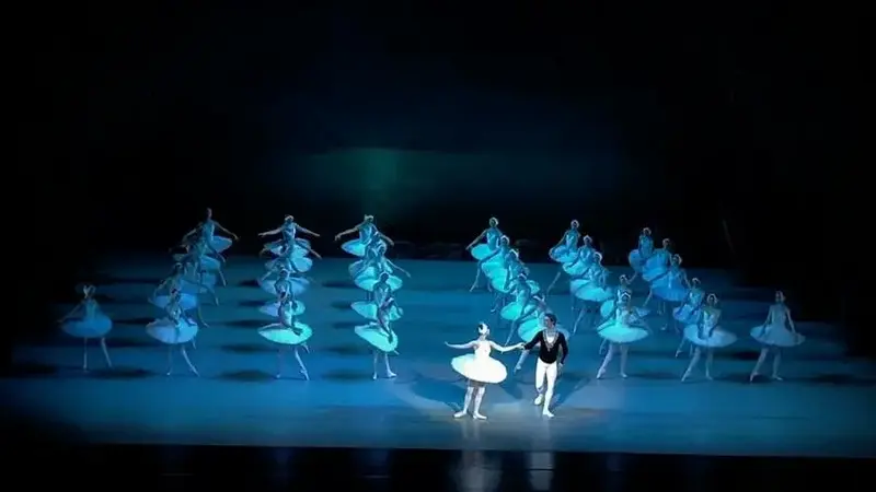 珠海大剧院《天鹅湖》精彩瞬间 珠海大剧院的《天鹅湖》演出真是让人