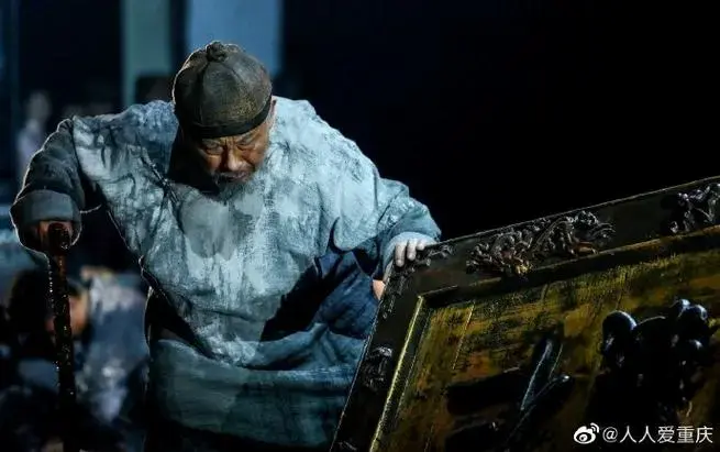 陕西人艺《白鹿原》两个半小时演绎经典鸿篇巨制,渭河平原半个世纪的