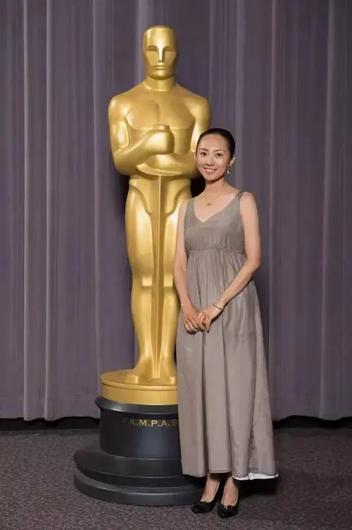 刘震云之女刘雨霖执导《一句顶一万句》 演绎中国人的百年孤独