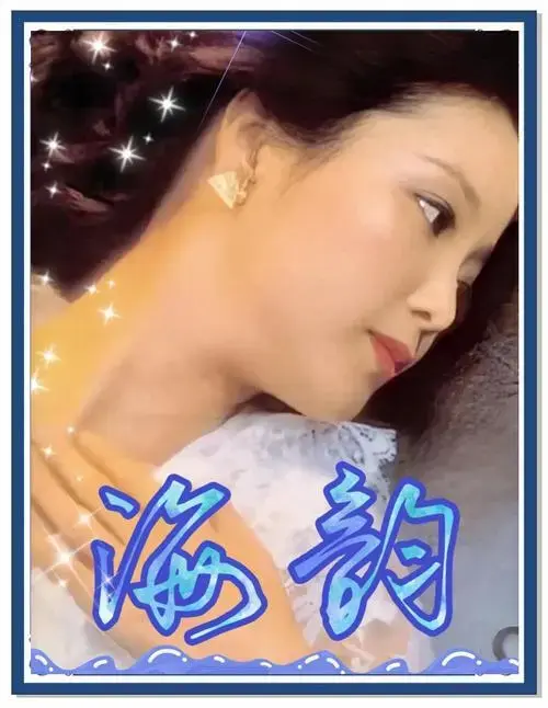 🎶邓丽君歌声传遍四海🌍 🎶邓丽君,这位华语乐坛的传奇歌手,她