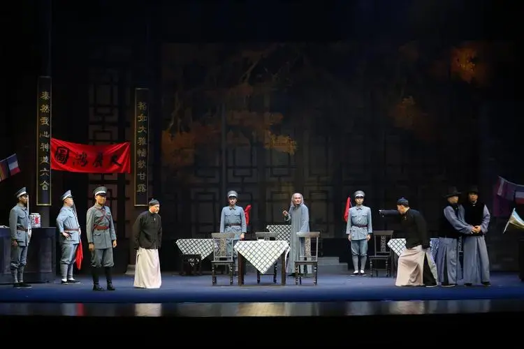 新阵容复排再演 北京曲剧《茶馆》重塑老舍经典