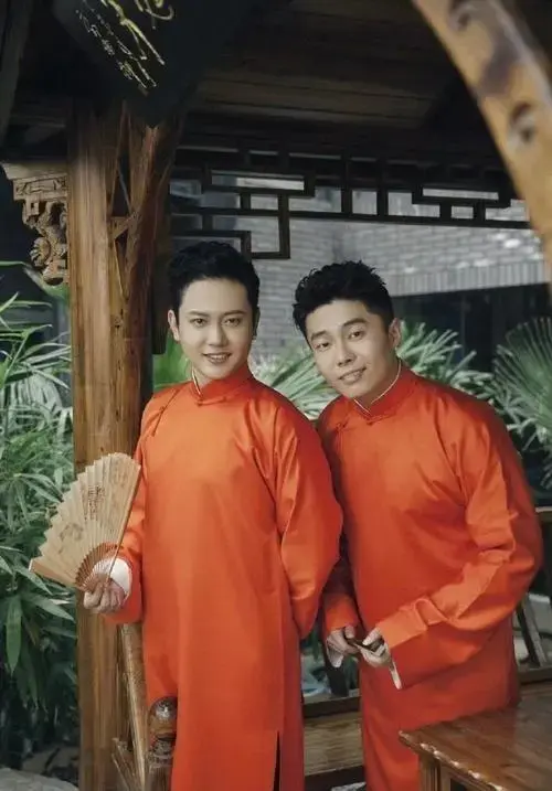 孟鹤堂和周九良即兴发挥,上演了一场