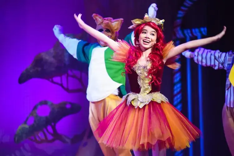中英文儿童音乐剧《我们的糖果屋》引爆深圳,首演圆满成功