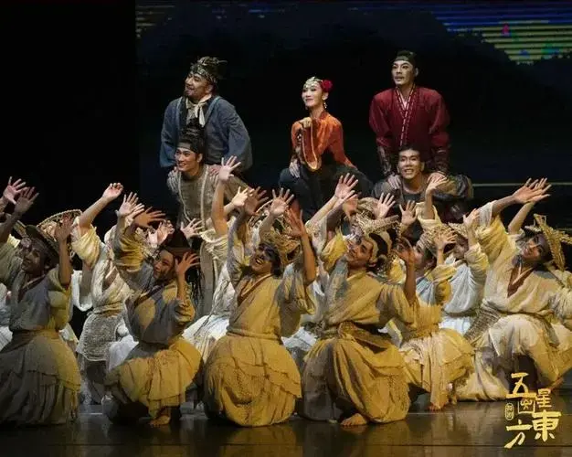 还特别汇集了北京演艺集团旗下北京歌剧舞剧院青年舞蹈演员的中坚力量
