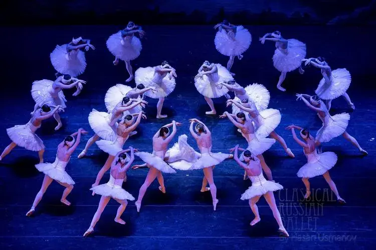 俄罗斯古典芭蕾舞团芭蕾舞剧《天鹅湖》