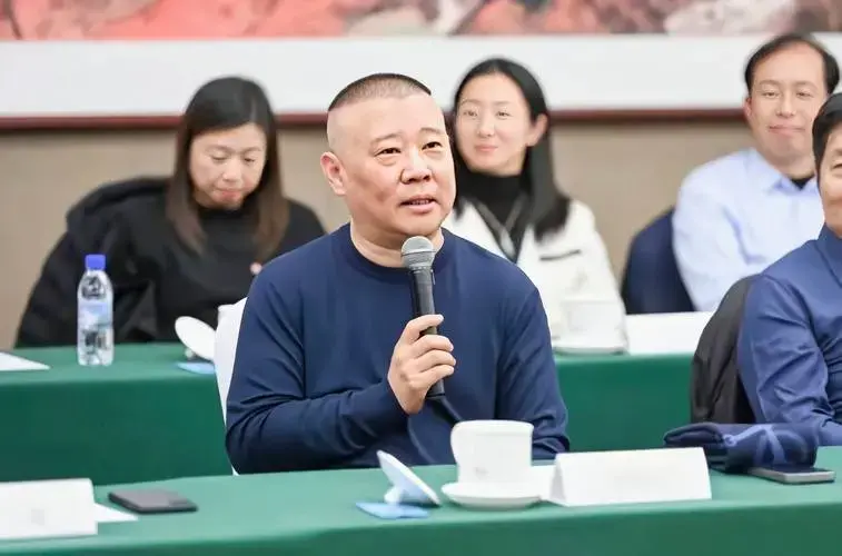 德云社的海外巡演首站选在了南非约翰内斯堡,紧接着会到坦桑尼亚的累