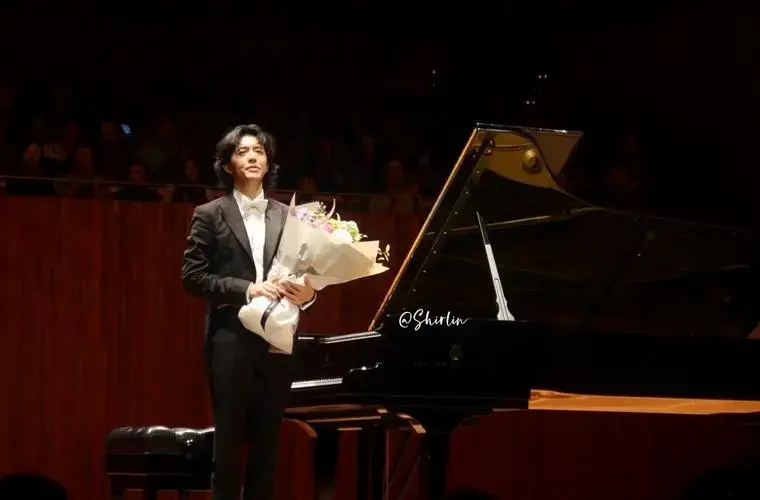 🎻李云迪莫扎特演奏会,温柔诠释经典💫