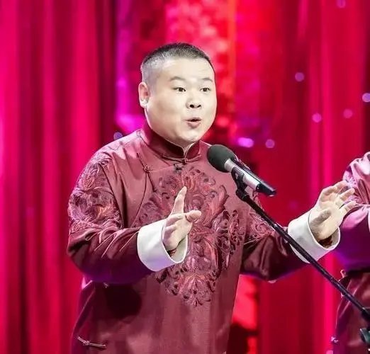 意外!央视春晚德云社大放异彩,岳云鹏与阎鹤祥,周九良精彩登场