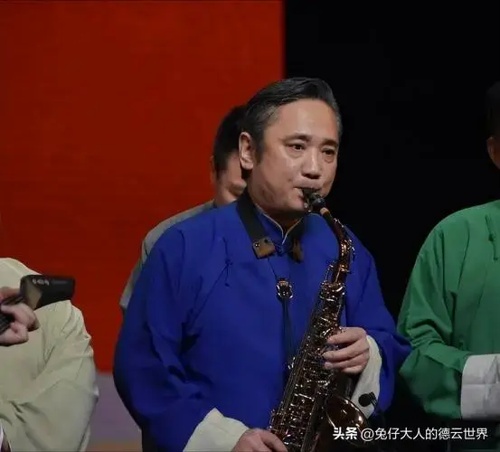 德云社相声大会巡演,演员生日惊喜,大返场切蛋糕庆生