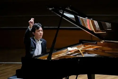 李云迪2019世界巡回钢琴独奏音乐会(合肥站)