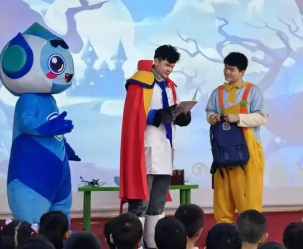 寓教于乐!爱尔眼科5p近视防控儿童剧《瞳梦国奇旅》火爆开演!