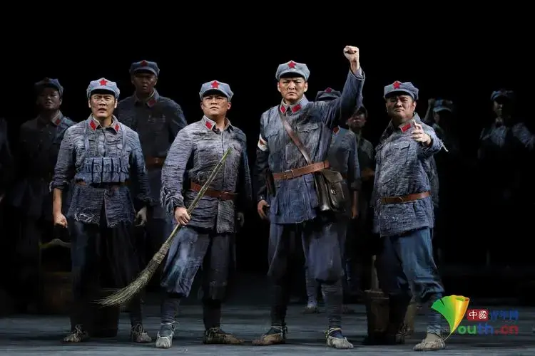 国家大剧院中国红色经典民族歌剧《金沙江畔》首演_新闻频道_中国青年