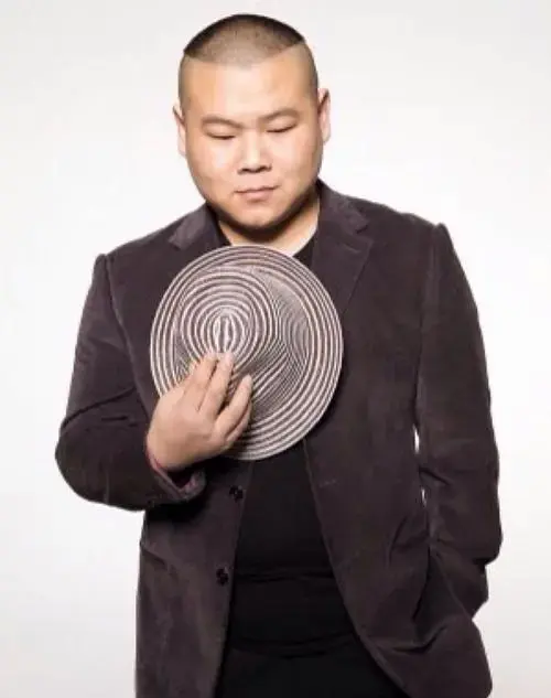 震撼!央视春晚德云社夺冠,岳云鹏与阎鹤祥,周九良精彩登场!