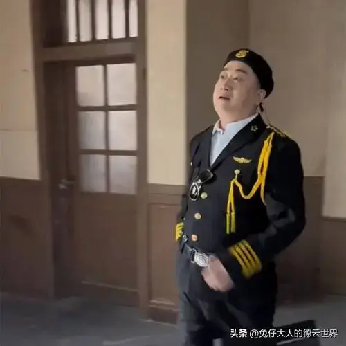 德云社张鹤伦新年首演,在江苏举办堂会,伦哥不愧是德云社劳模
