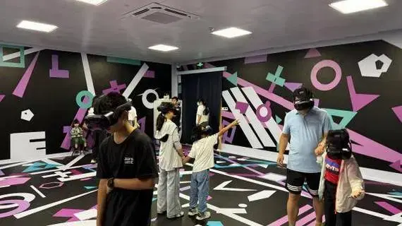 左手学业右手创业 宁波