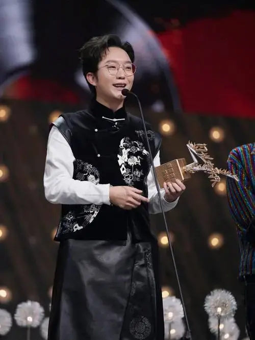 2024幻国潮李玉刚巡回演唱会杭州站看戏腔流行国风再燃