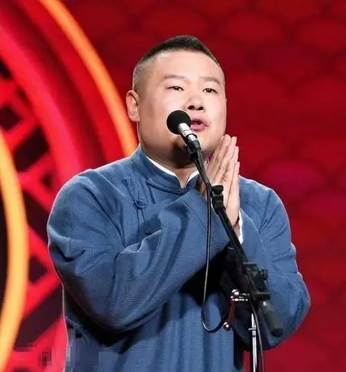 甚至有一年他的相声讲完全场没有一个观众在笑,这才是真的糗大了!